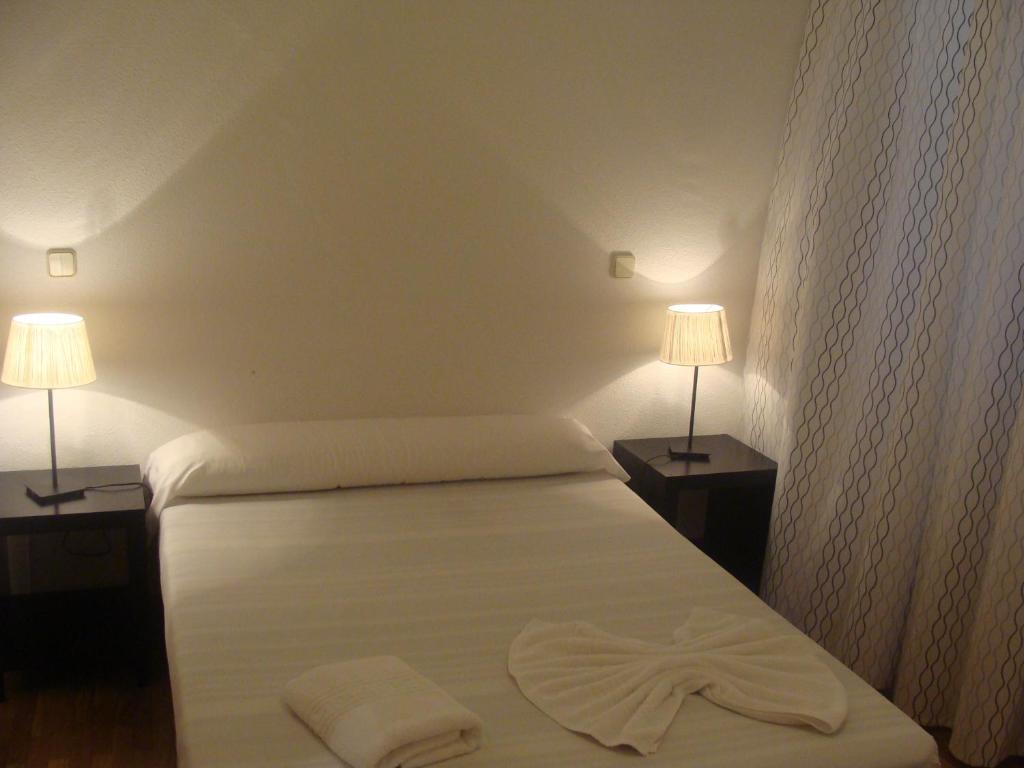 Hostal Inter Puerta Del Sol Auto Check In Madri Quarto foto