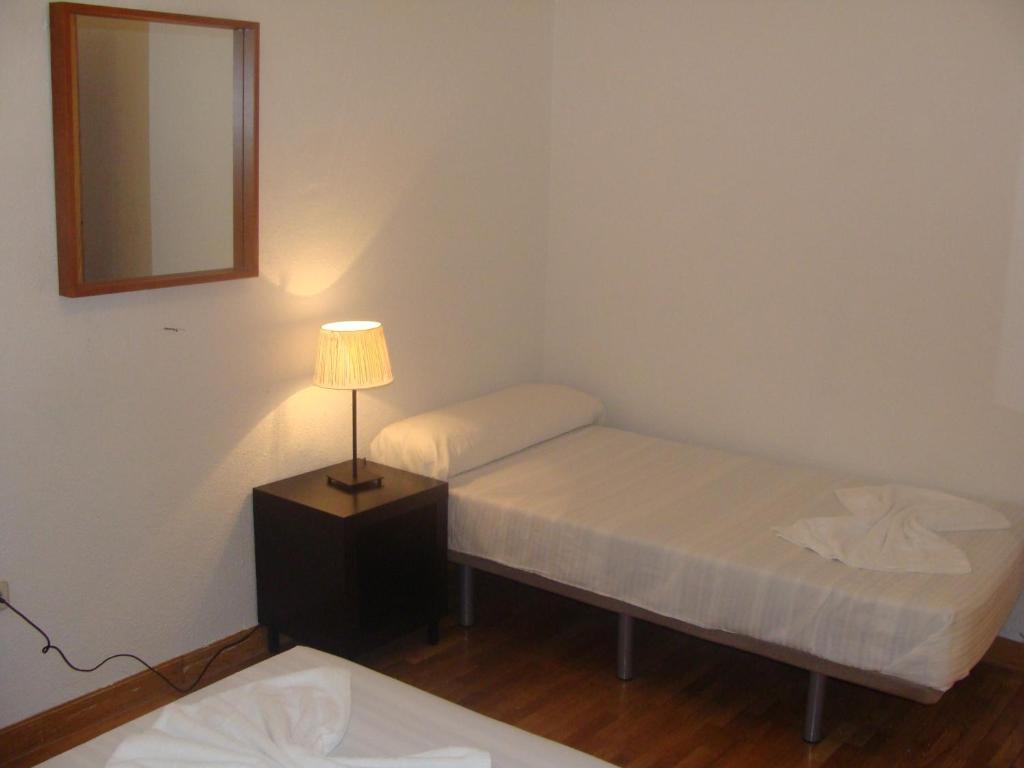 Hostal Inter Puerta Del Sol Auto Check In Madri Quarto foto