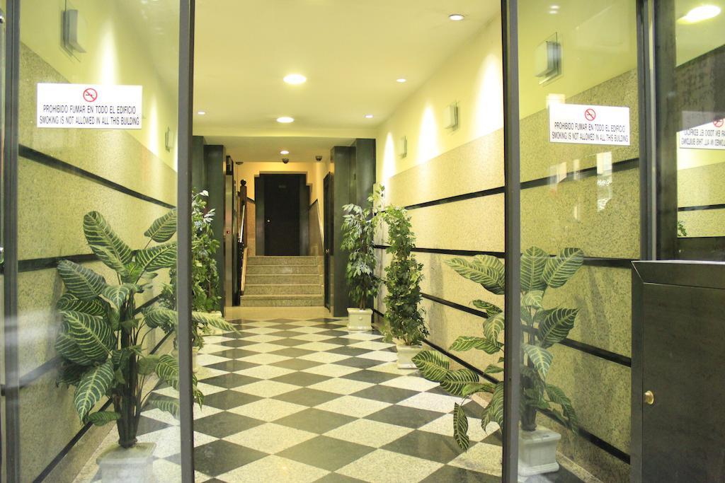 Hostal Inter Puerta Del Sol Auto Check In Madri Exterior foto