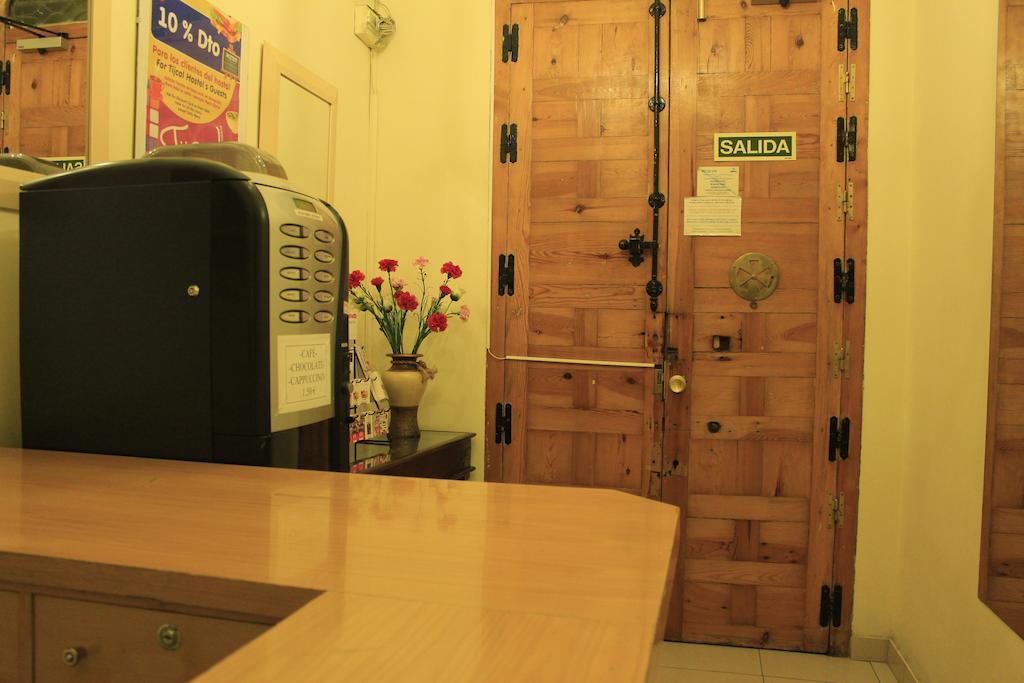 Hostal Inter Puerta Del Sol Auto Check In Madri Exterior foto